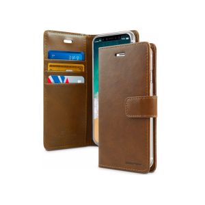 Soft Silicone Case - iPhone 17